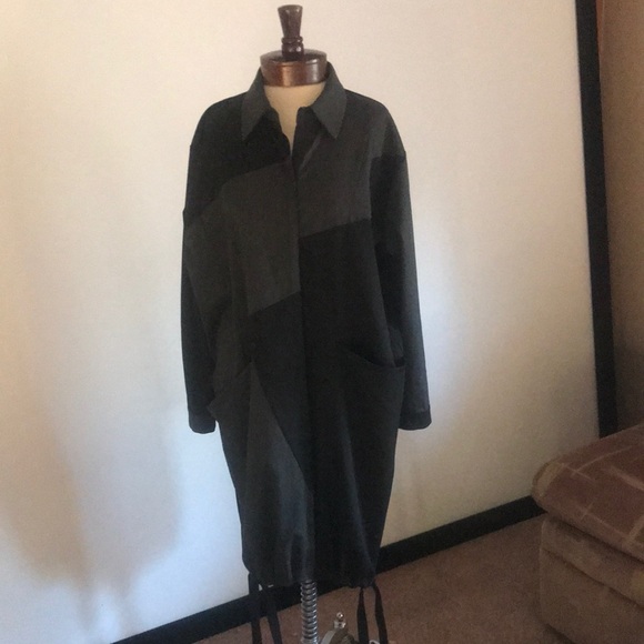 Dress/Topper - Picture 1 of 4